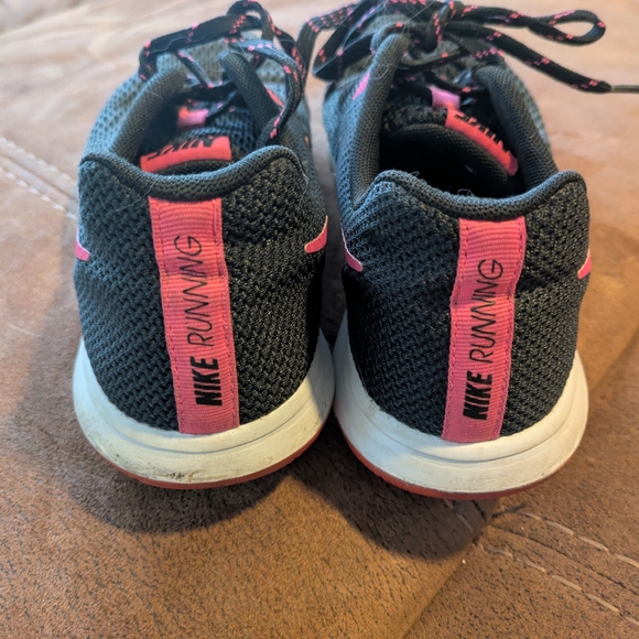 Nike Women Flex Experience RN5 Running Shoe - Picture 12 of 12